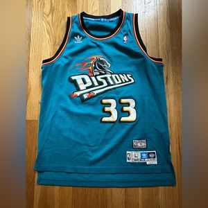 Grant Hill (95’-96’) Detroit Pistons Jersey, Size L
